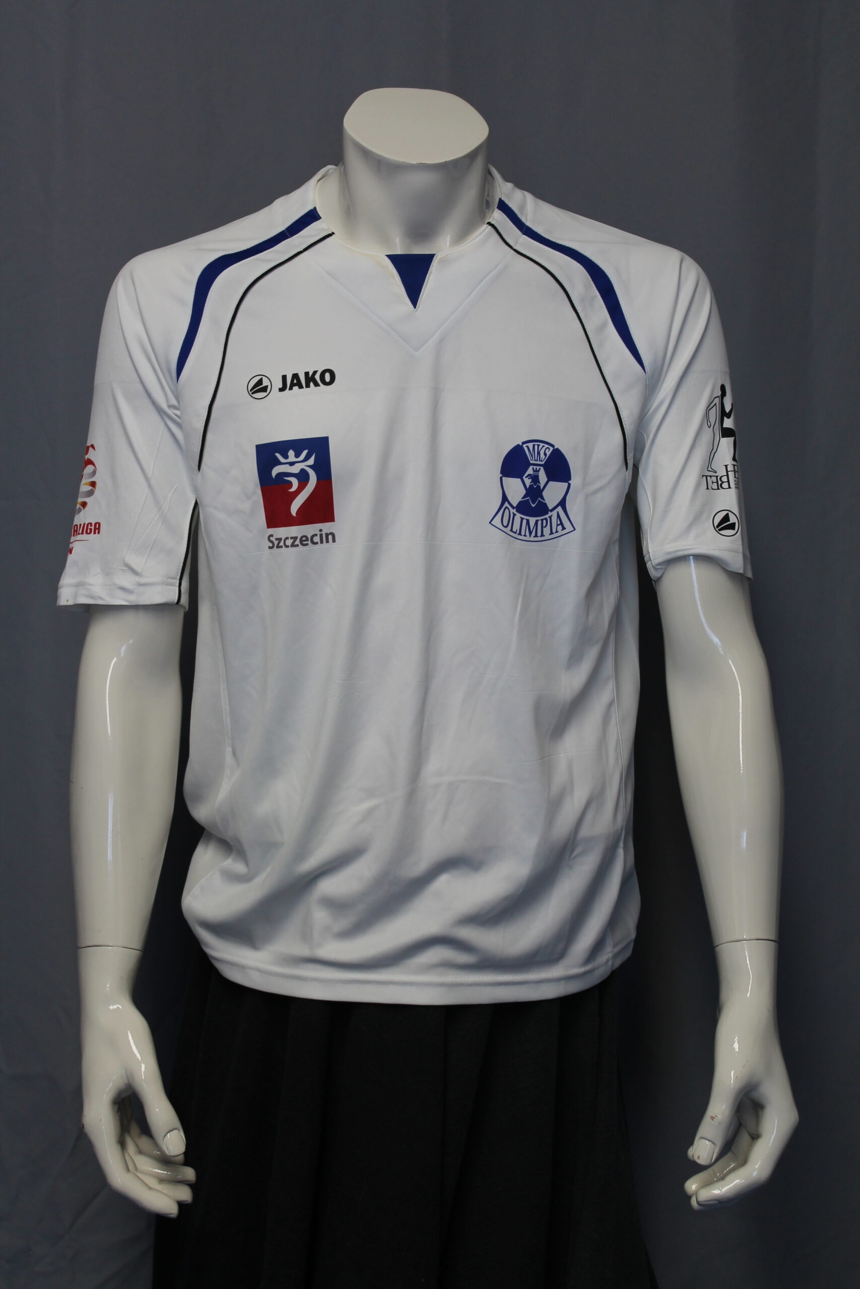 2015